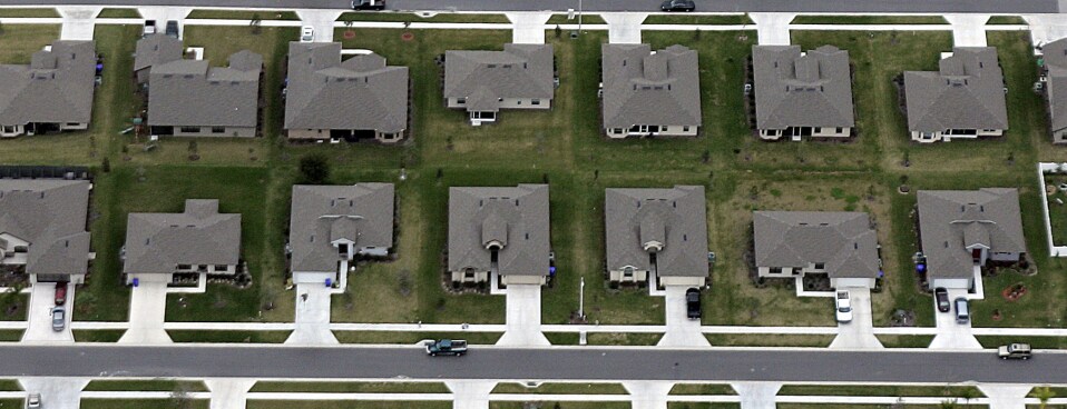 Staatliche und örtliche Gerichte bemühen sich nun, die zunehmende Zwangsräumung einzudämmen Staatliche und örtliche Gerichte bemühen sich nun, die zunehmende Zwangsräumung einzudämmen